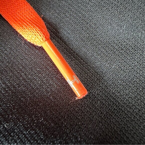 Under Armour Women’s Black and Gray  semi fitted Hoodie - Picture 7 of 8